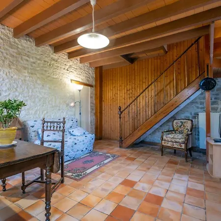 בית נופש Maisonette De 45m Centre